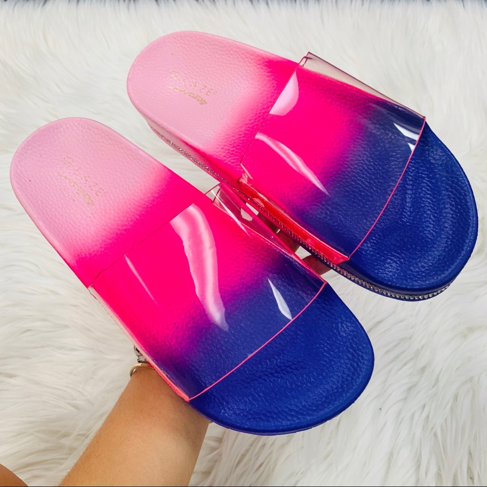 Pink tie dye rhinestoned slide - Picture 9 of 10
